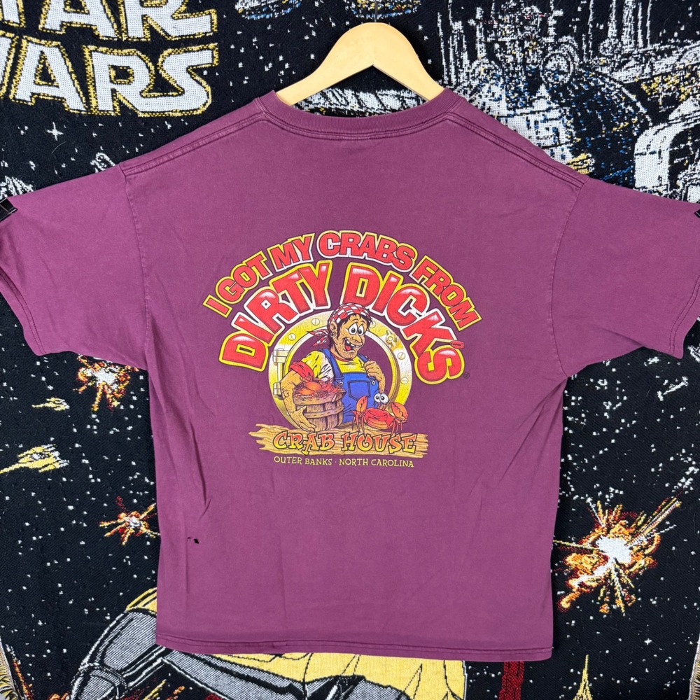 Vintage Anvil Dirty Dicks Crab House OBX NC Graphic T-Shirt XL Maroon Humor Tee - Picture 2 of 8